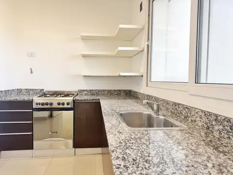 Departamento 4 ambientes con 3 baños