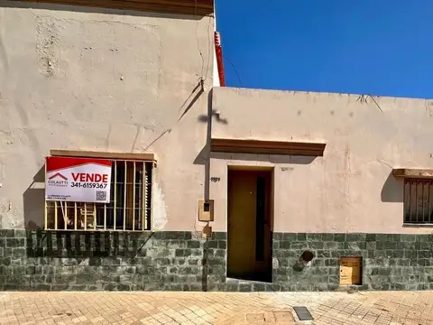 Husares al 1700. Ludueña. Hermoso Patio con césped.