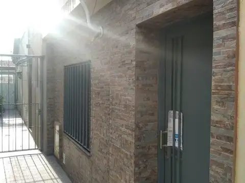 DEPARTAMENTO DE PASILLO UN DORMITORIO TIRO SUIZO