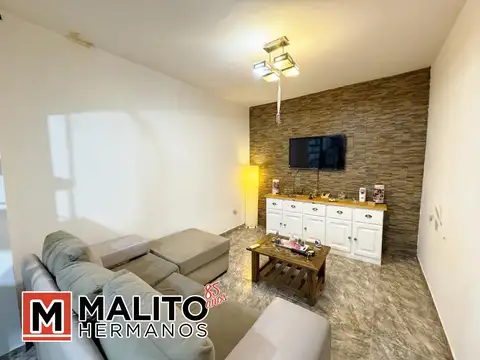 Depto Tipo Casa en Venta 50 años