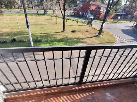 Departamento tres ambientes en alquiler en Ciudad Evita