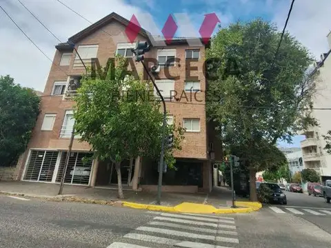 BELGRANO 600, Piso 3