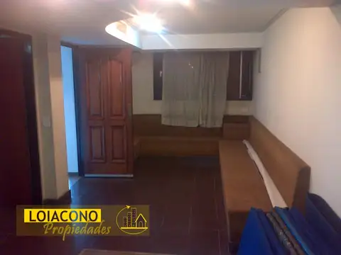 Casa 5 amb con garaje, sum, quincho, patio, terraza y altillo - LOIACONO PROPIEDADES