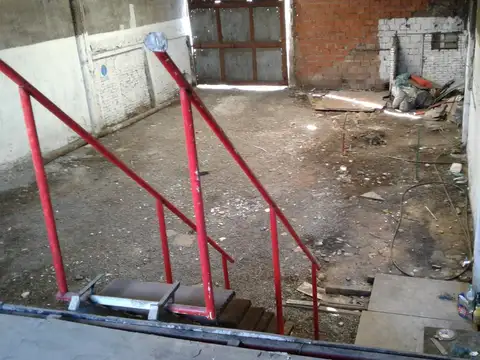 Galpon en Venta en El Palomar, USD 150.000