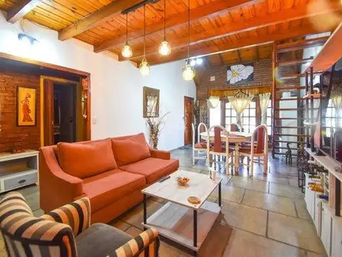 Casa en Venta al Oeste