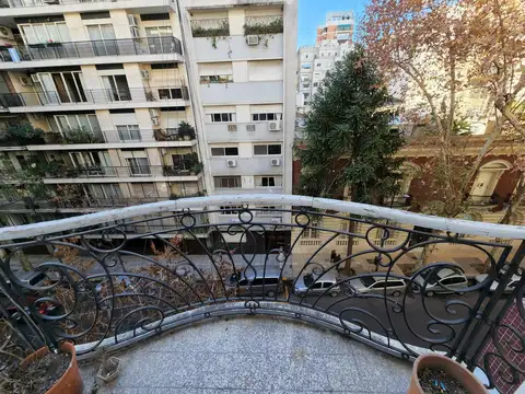 Departamento 4 ambientes con 3 baños