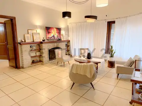 ALQUILER CASA 5 AMBIENTES  STELLA MARIS