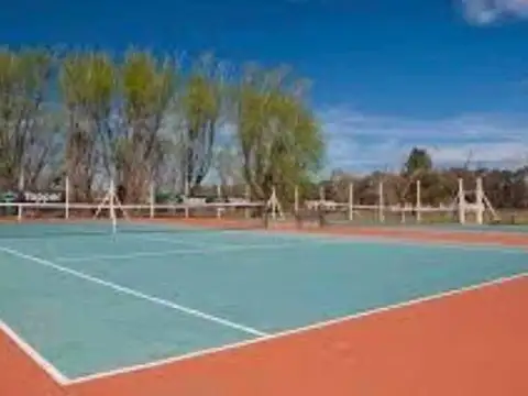 Terreno en Venta en Lobos Country Club, USD 35.000