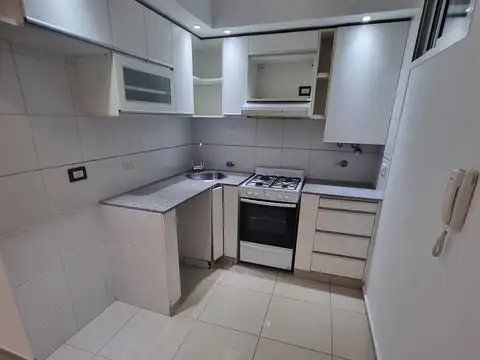 Depto Tipo Casa 2 ambientes con 1 baño