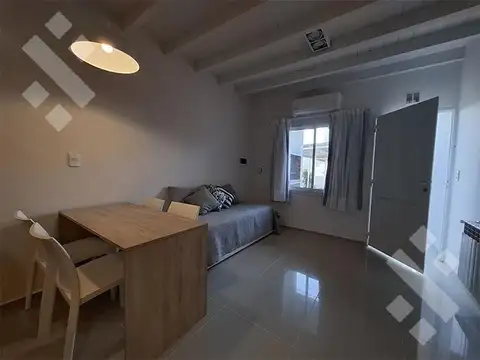 Depto Tipo Casa 12 ambientes con 4 baños