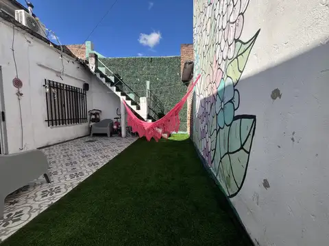 Depto Tipo Casa 5 ambientes con 1 baño