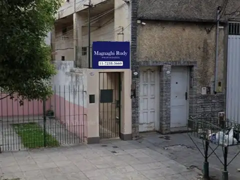 Departamento tipo Casa PH, Lanús Oeste