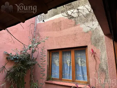 Casa 5 ambientes en venta en Bernal