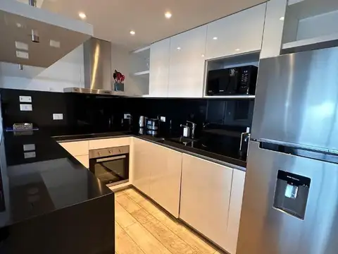Departamento 4 ambientes con 4 baños