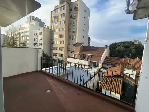Av del Libertador 2800, Piso 3