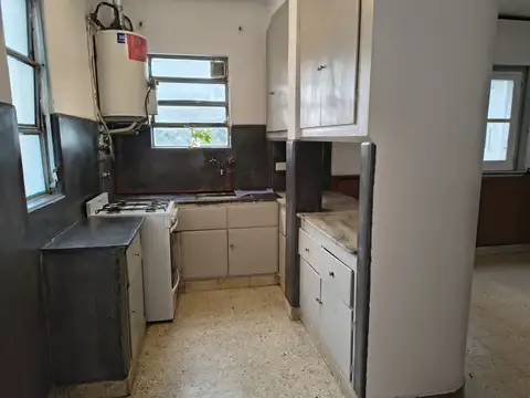 2 Ambientes Luminosos en Olivos Vias/Rio