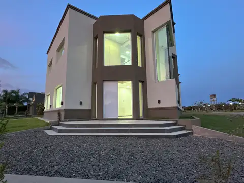 Casa en Venta Barrio Privado Los Bretes - Colon Entre Rios