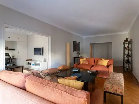 Av. Libertador 1700, Piso 6