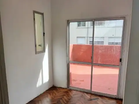 Combate De Los Pozos 300, Piso 7