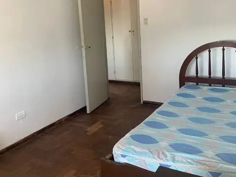 Alquiler. Departamento 3 amb con balcón. San Miguel. Pte. Perón 1621