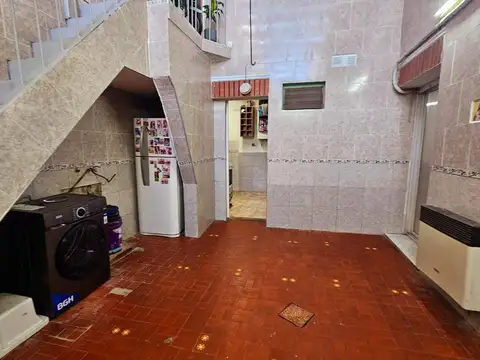 Depto Tipo Casa en Venta de 3 ambientes