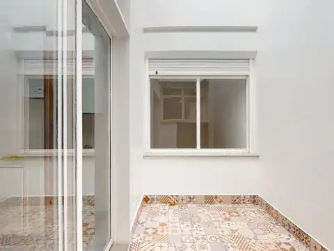 Casa 5 dorm c/cochera - Zona 7 y 64