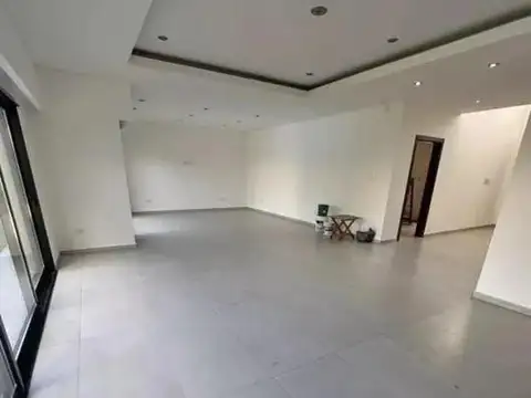 Casa en Alquiler 1 año