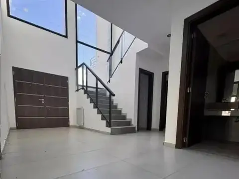 Casa en Alquiler al Sur
