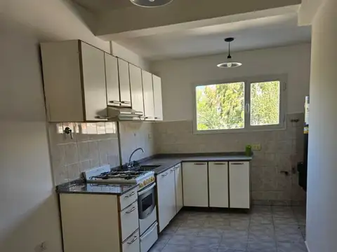 AV. RIVADAVIA , Piso 1