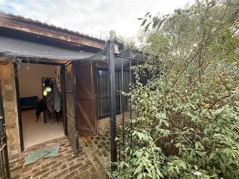 Casa en Venta con 5 cocheras