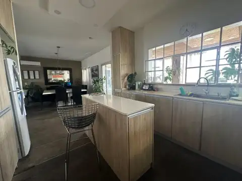 Venta Casa En Los Potrillos Pilar