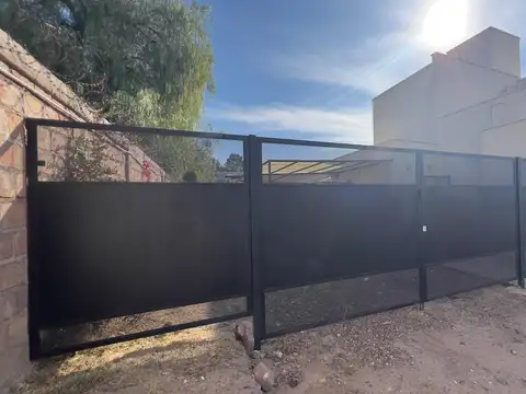 Casa en Alquiler en Maipu, USD 1.200