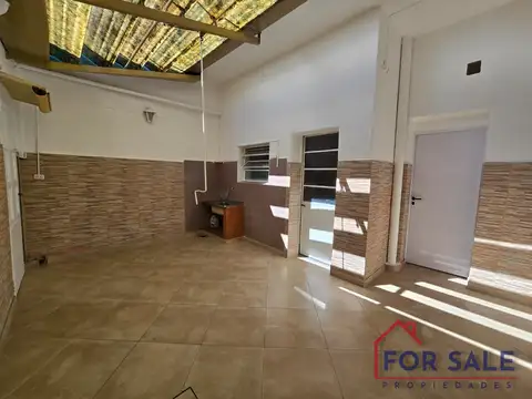 Depto Tipo Casa en Alquiler de 3 ambientes