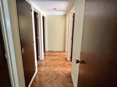 Departamento 4 ambientes con 2 baños