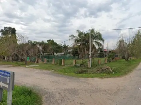 Luis Pasteur 2800 , Piso 0