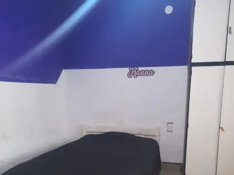 CASA CON 3 DORMITORIOS-2 COCINAS-2 BAÑOS INST. PATIO.COCHERA- TERRAZA CON HABITACIÓN + LOCAL