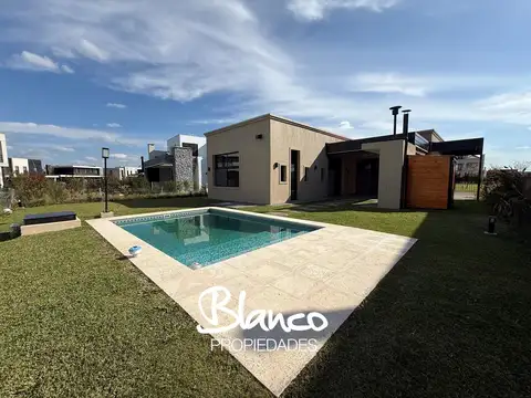Puertos del Lago - Acacias 600