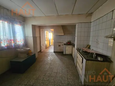 Local en Venta en Cipolletti, USD 160.000