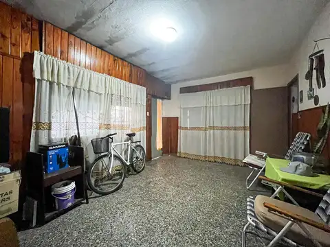 Casa en Venta con 1 cochera