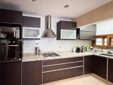 2 CASAS (5 y 3 AMBIENTES) - SAN ANTONIO DE PADUA