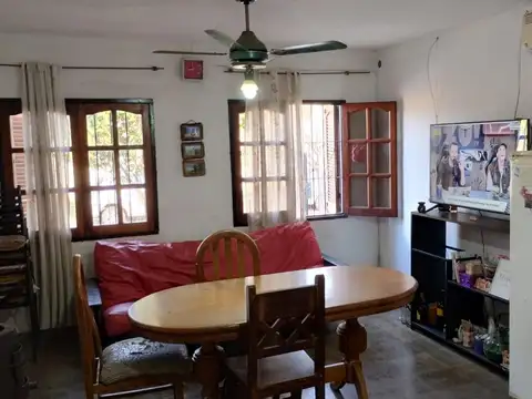 CASA VENTA 3 DORMITORIOS Bº 1º DE MAY0