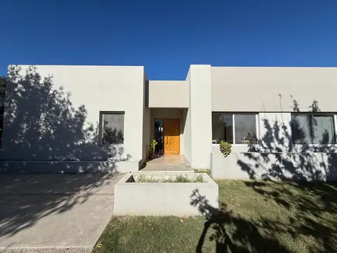 Casa en El Canton - Puertos