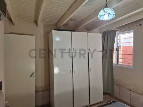 Casa 2 ambientes con 1 baño