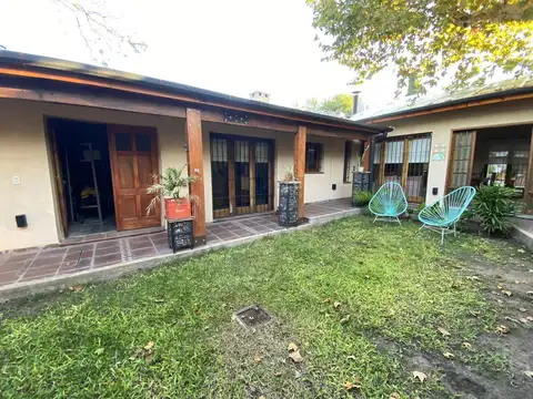 VENTA Casa con gran Jardin en Corazon de Fisherton