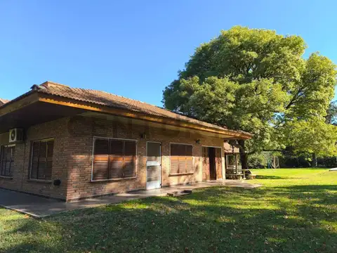 VENTA  EL  REMANSO EXALTACION DE LA CRUZ  CASA 3 AMB CON PISCINA