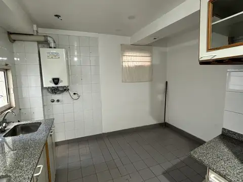 Departamento 4 ambientes con 2 baños