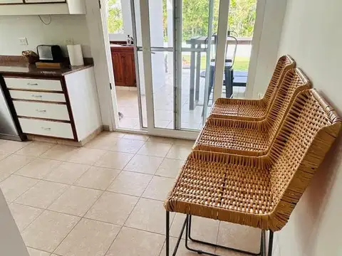 Casa en Alquiler Temporal en Laguna Del Sol, USD 4.200