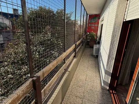 Depto Tipo Casa 3 ambientes con 1 baño