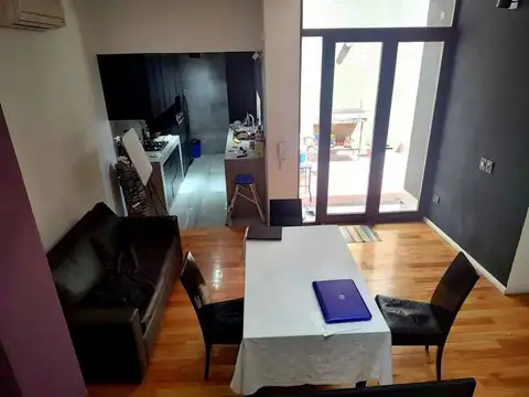 Venta de Casa 4 Ambientes en Velez Sarfield