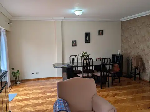 Departamento en Alquiler con 2 cocheras